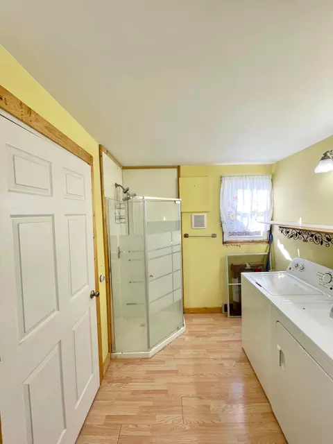 18 S Spring Ave, Springfield, MN 56087 photo 15