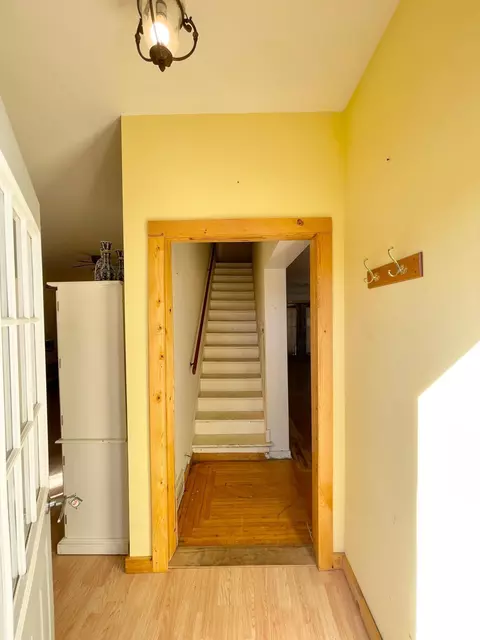 18 S Spring Ave, Springfield, MN 56087 photo 4