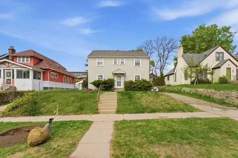 1545 Laurel Ave, Saint Paul, MN 55104