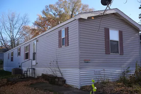 Exterior - 2917 Millie Ave, Faribault, MN 55021 photo 3 of 7