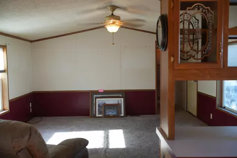 Living - 2917 Millie Ave, Faribault, MN 55021 photo 6 of 7