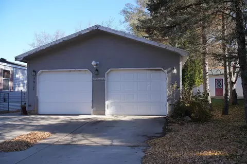 Exterior - 2917 Millie Ave, Faribault, MN 55021 photo 4 of 7