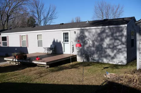 Exterior - 2917 Millie Ave, Faribault, MN 55021 photo 5 of 7