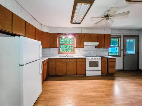 Kitchen - 430 Amy St, Maynard, MN 56260 photo 2 of 2