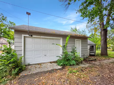 Exterior - 430 Amy St, Maynard, MN 56260 photo 5 of 8