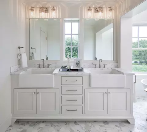 Bath - 161 3rd St, Excelsior, MN 55331 photo 1 of 5