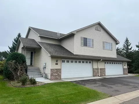1813 Lachman Ave NE, Saint Michael, MN 55376