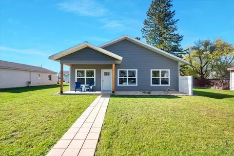 2213 Oakes Ave, Superior, WI 54880