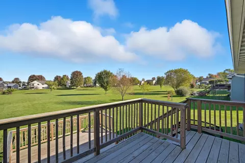 Exterior - 313 Birch St, Baldwin, WI 54002 photo 2 of 4