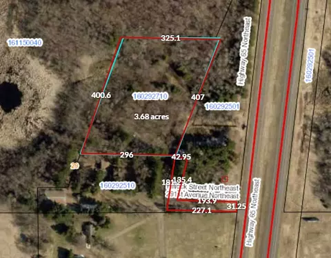 415 Hillock St Ne Ave, Cambridge, MN 55008