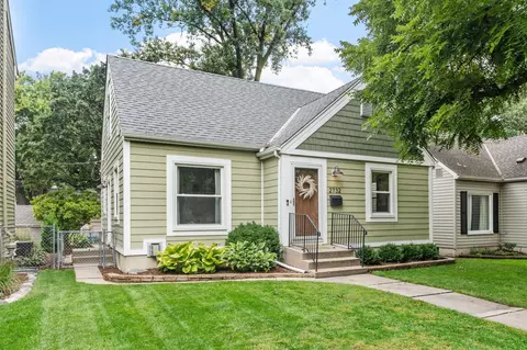 2732 Idaho Ave S, Saint Louis Park, MN 55426