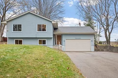 14586 Tyrol Dr, Shakopee, MN 55379