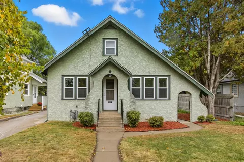 999 Minnehaha Ave W, Saint Paul, MN 55104