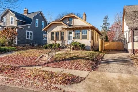 3635 Dupont Ave N, Minneapolis, MN 55412