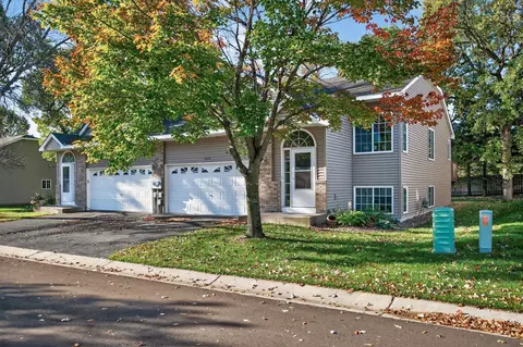 19130 Concord Ct NW, Elk River, MN 55330