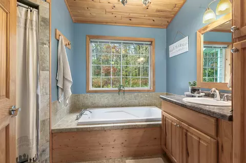 Bath - 18164 Mill Rd, Brainerd, MN 56401 photo 2 of 2