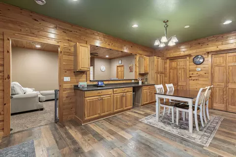 Dining - 18164 Mill Rd, Brainerd, MN 56401 photo 1 of 2