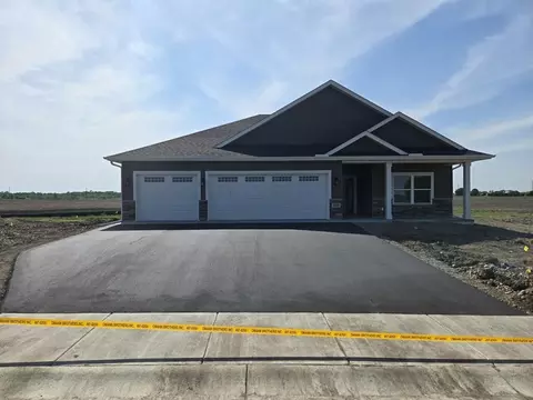 520 Ramey Rd S, Maple Lake, MN 55358