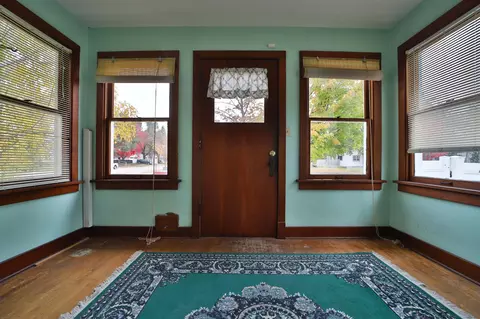 Entry Way - 721 S 7th St, Brainerd, MN 56401 photo 3 of 6