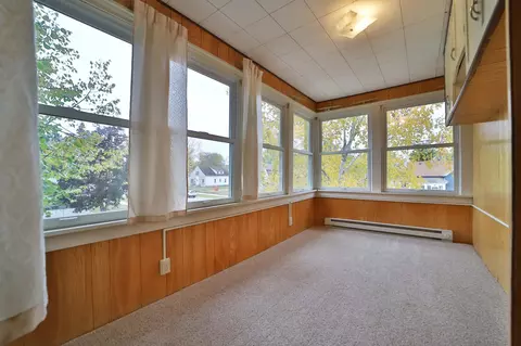 Exterior - 721 S 7th St, Brainerd, MN 56401 photo 5 of 11