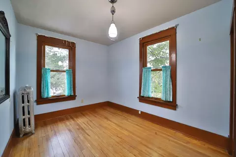 Bedroom - 721 S 7th St, Brainerd, MN 56401 photo 11 of 11