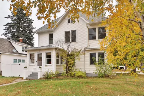 721 S 7th St, Brainerd, MN 56401
