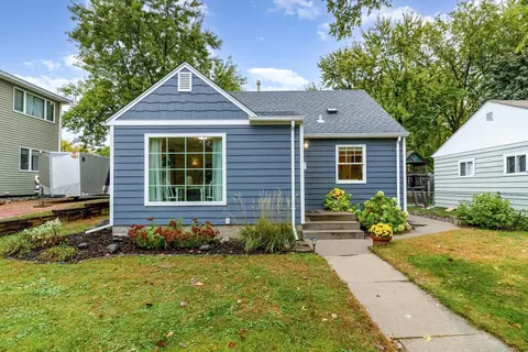 29 Jackson Ave S, Hopkins, MN 55343