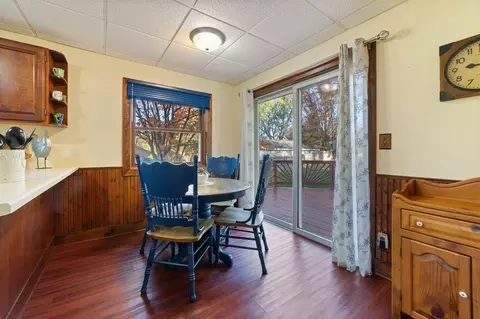 Dining - 107 E Mankato St, Duluth, MN 55803 photo 3 of 3