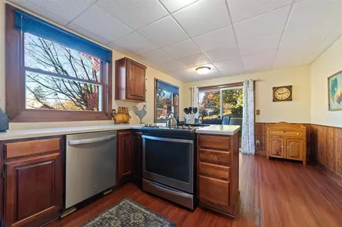 Kitchen - 107 E Mankato St, Duluth, MN 55803 photo 1 of 4