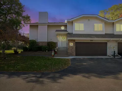 1605 Clemson Dr #A, Eagan, MN 55122
