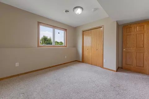 Bedroom - 1844 Patricks Bay, Faribault, MN 55021 photo 6 of 8