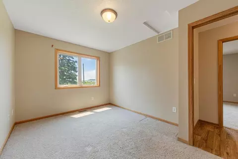 Bedroom - 1844 Patricks Bay, Faribault, MN 55021 photo 4 of 8