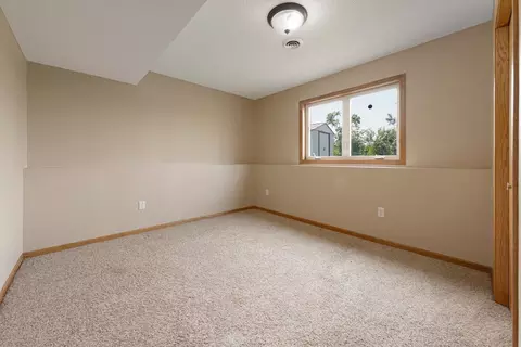 Bedroom - 1844 Patricks Bay, Faribault, MN 55021 photo 5 of 8