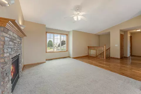 Living - 1844 Patricks Bay, Faribault, MN 55021 photo 2 of 5