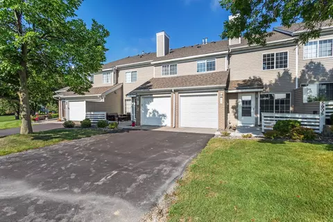 5995 Wedgewood Ln N #75, Plymouth, MN 55446