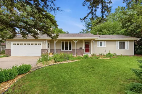 10655 Beard Ave S, Bloomington, MN 55431