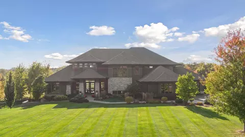 7584 Glen Alcove, Woodbury, MN 55129