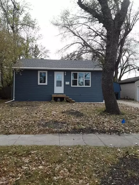 209 1st Ave E, West Fargo, ND 58078