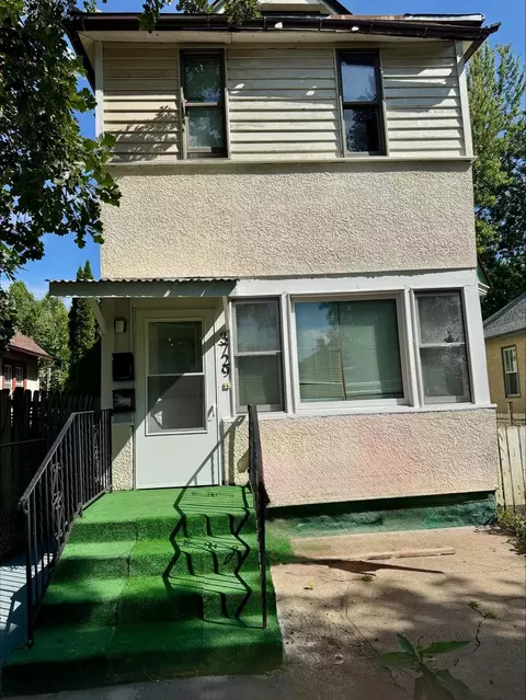 3729 19th Ave S, Minneapolis, MN 55407