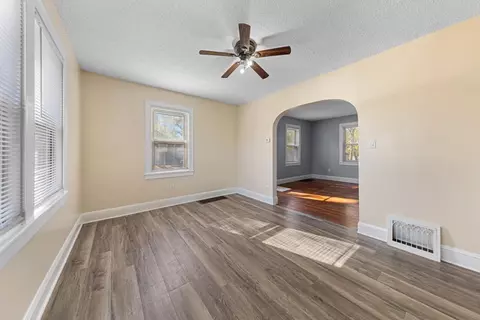 218 10th St NW, Faribault, MN 55021 photo 15