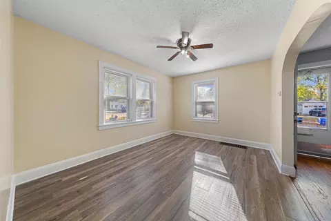 218 10th St NW, Faribault, MN 55021 photo 14