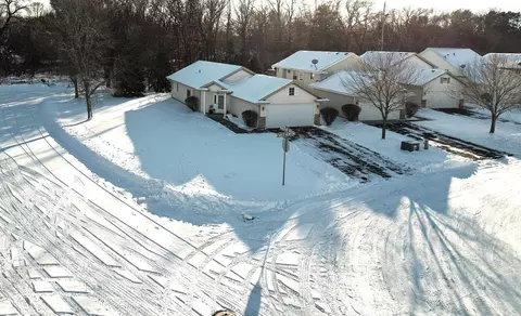 25540 Forest Boulevard Ln, Wyoming, MN 55092