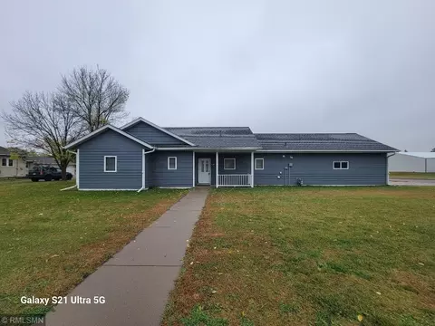 541 Creamery Ln S, Browerville, MN 56438