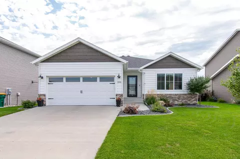 1001 Ashley Dr W, West Fargo, ND 58078