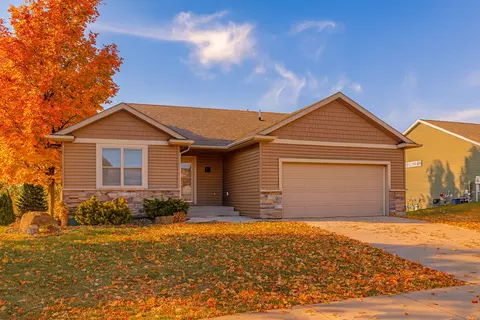 4992 4th St NW, Rochester, MN 55901