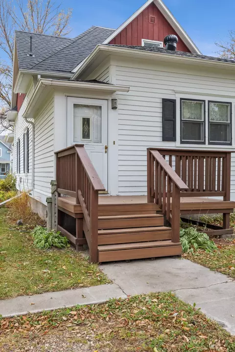 201 1st Ave E, Buffalo, ND 58011 photo 5