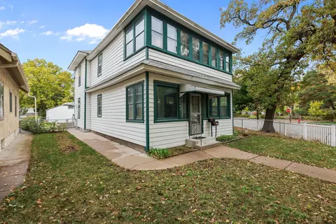 2704 41st Ave S, Minneapolis, MN 55406