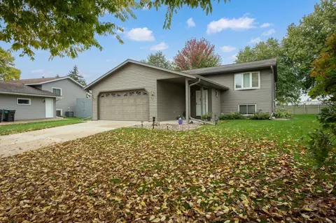807 25th St SE, Rochester, MN 55904