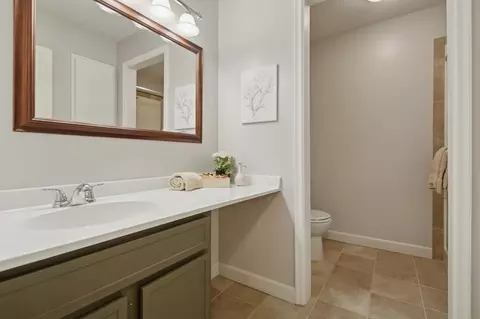 1700 Four Oaks Rd #226B, Eagan, MN 55121 photo 11