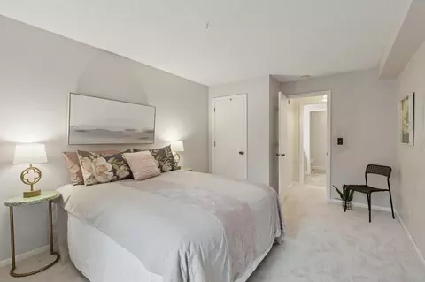 1700 Four Oaks Rd #226B, Eagan, MN 55121 photo 9